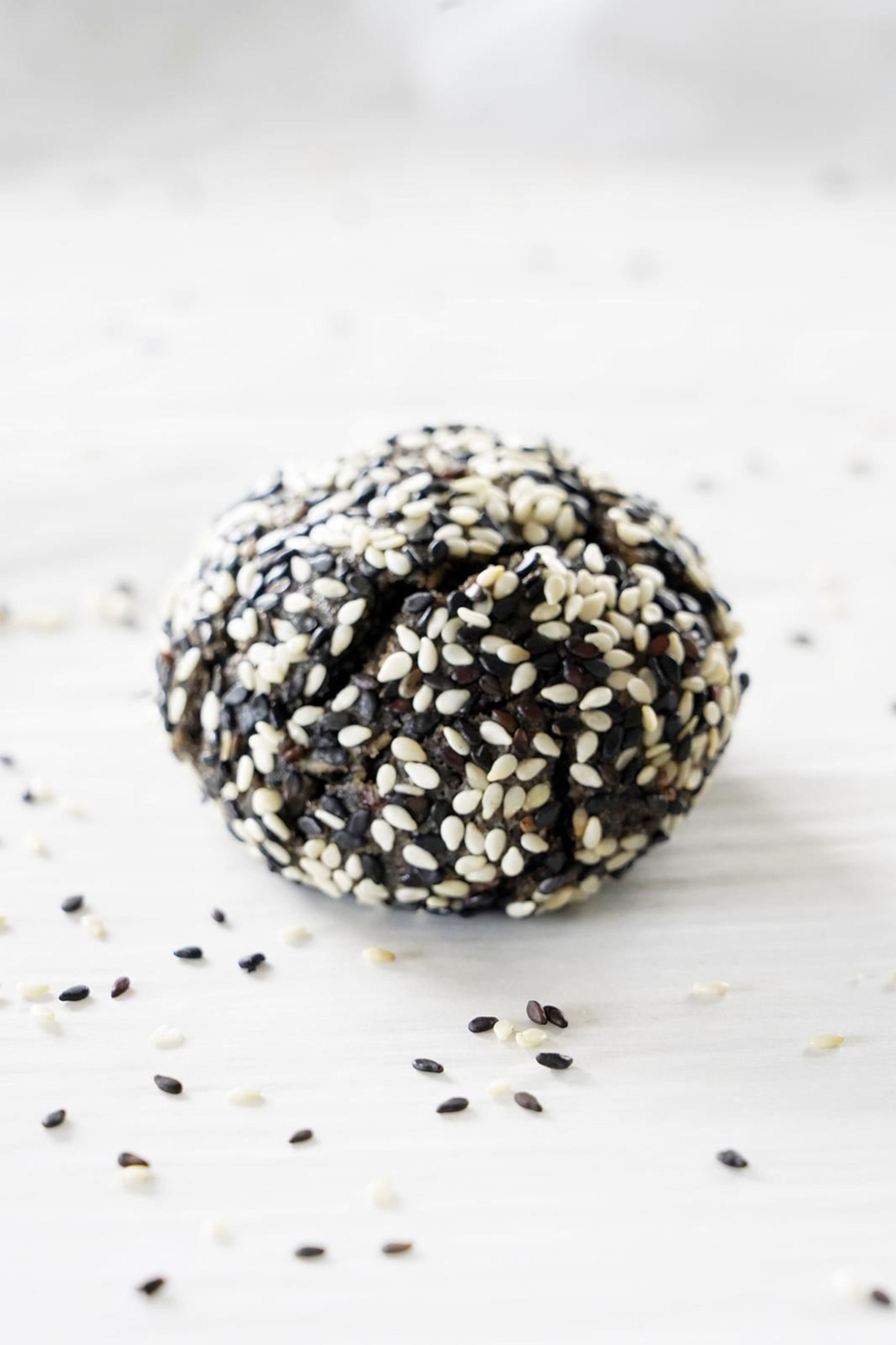 Pastry (Wheat Free): Cookies - Black Sesame & Coconut - BF